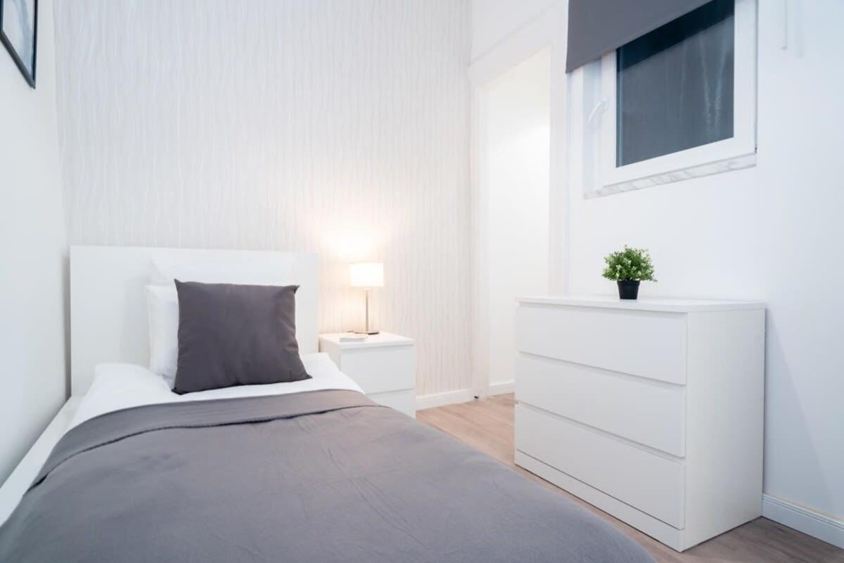 Large Apartment At Perfect Central Location Budapest Exterior photo